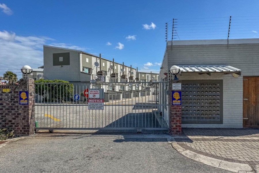 1 Bedroom Property for Sale in Humewood Eastern Cape